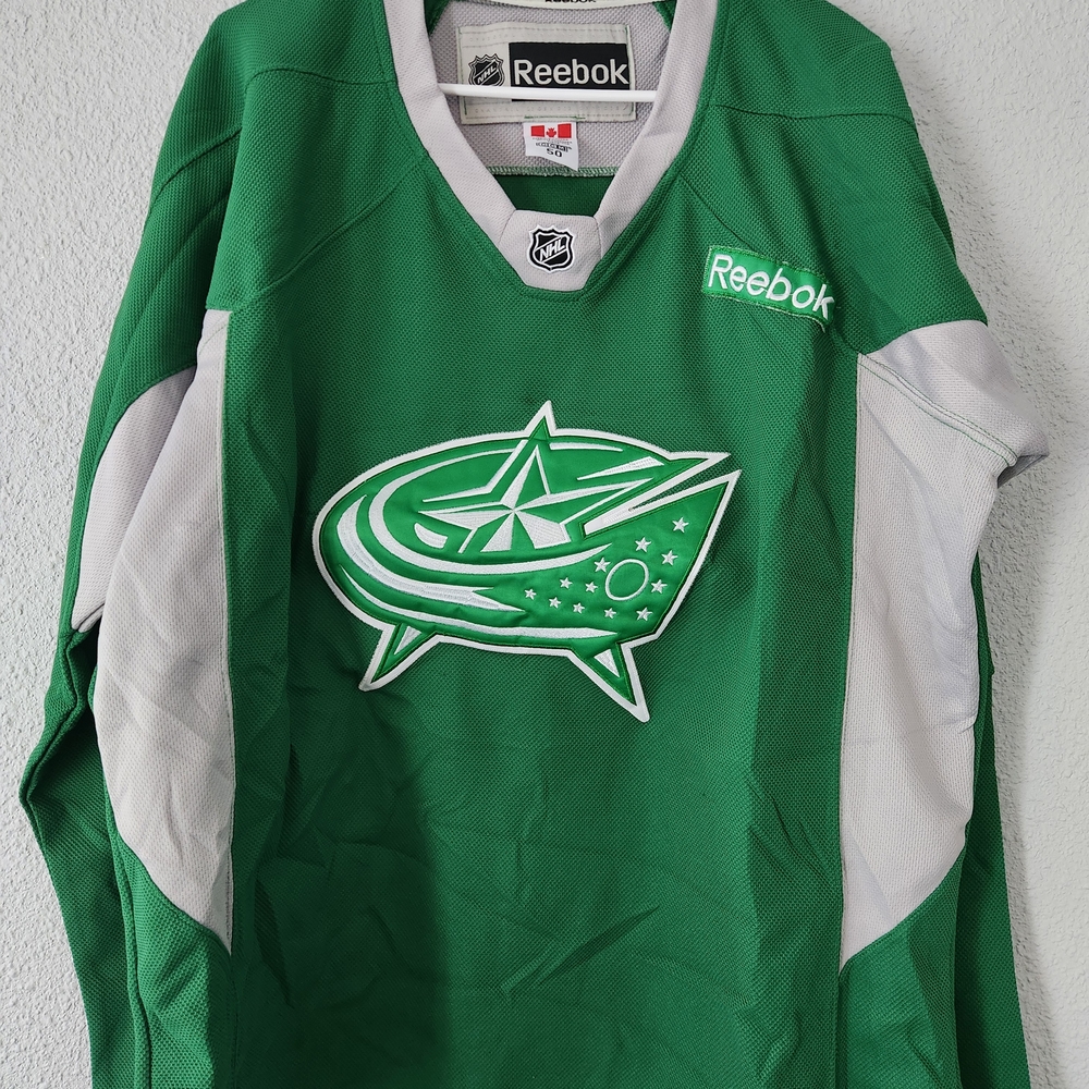 Reebok Green and Gray Men's Jersey